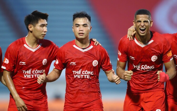Thể Công Viettel đánh bại CAHN, giành ngôi á quân V-League 2025/26