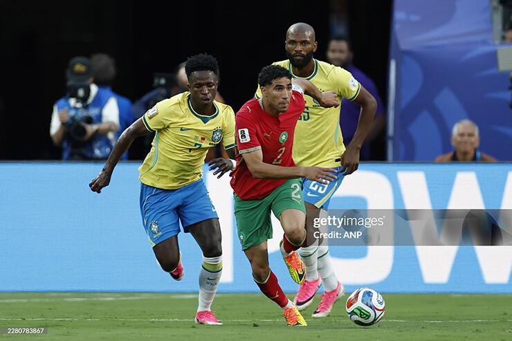 Hakimi bất ngờ trở thành tâm điểm của cuộc tranh cãi về ngôn ngữ tại World Cup 2026