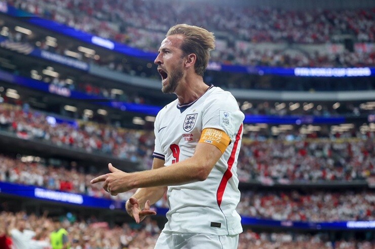 Harry Kane cân bằng kỷ lục ghi nhiều bàn thắng nhất cho tuyển Anh tại các kỳ World Cup