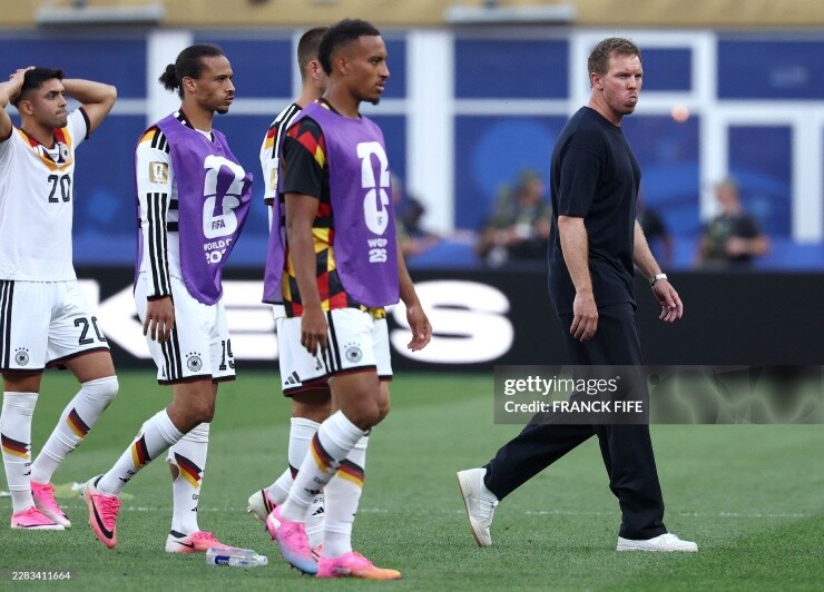 HLV Nagelsmann không thể giúp bóng đá Đức thoát khỏi chu kỳ suy thoái