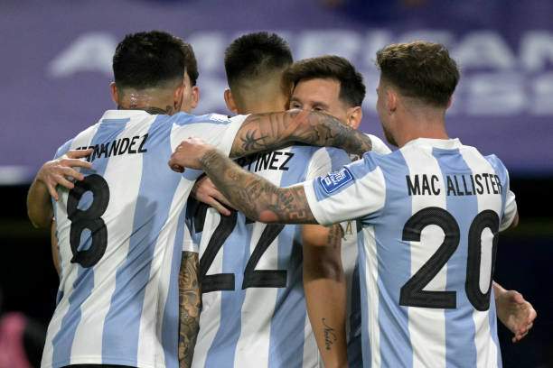 Argentina có nhiều nhân tố xuất sắc bên cạnh Messi, nhưng sức mạnh tấn công vẫn dựa rất nhiều vào anh