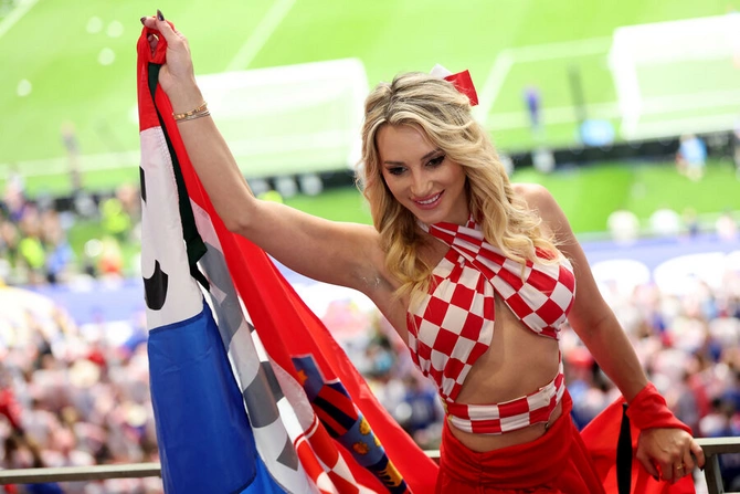 Fan Croatia chưa bao giờ làm người xem thất vọng 