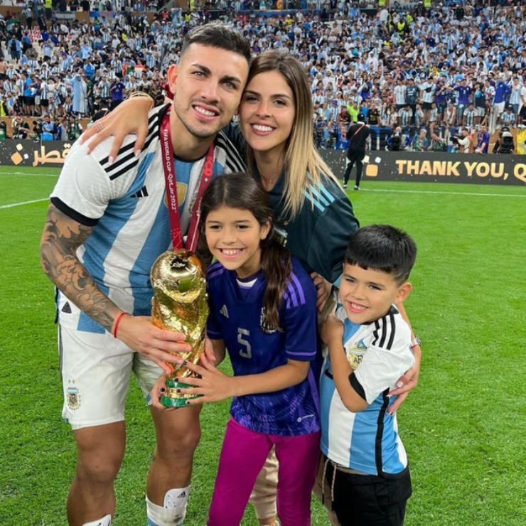 Camila Galante là mối tình từ thuở thiếu thời của Leandro Paredes