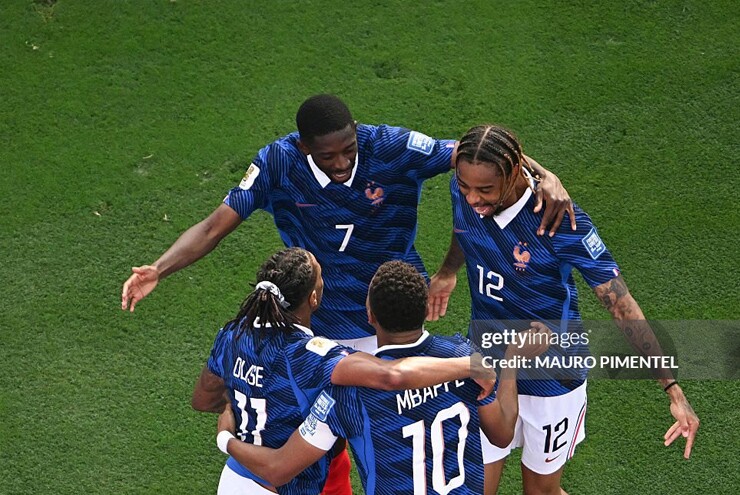 Mbappe rất khó đoán