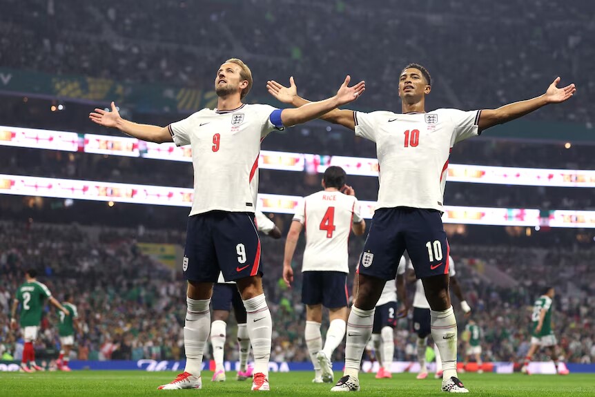 Kane (bên trái) và Bellingham cũng là những ứng viên sáng giá