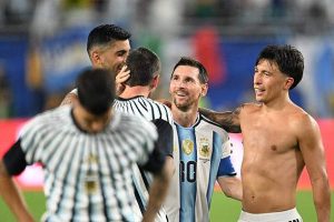 Messi phá kỷ lục kiến tạo World Cup, đã san bằng tổng số bàn thắng của năm 2022