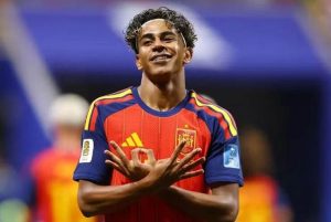Yamal khẳng định không đội nào hay hơn Tây Ban Nha, chẳng ngán Mbappe và ĐT Pháp