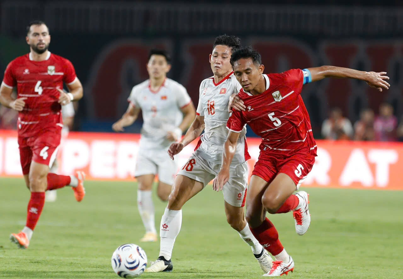 Indonesia thua đậm ĐT Việt Nam khiến họ phải thắng Singapore ở lượt cuối