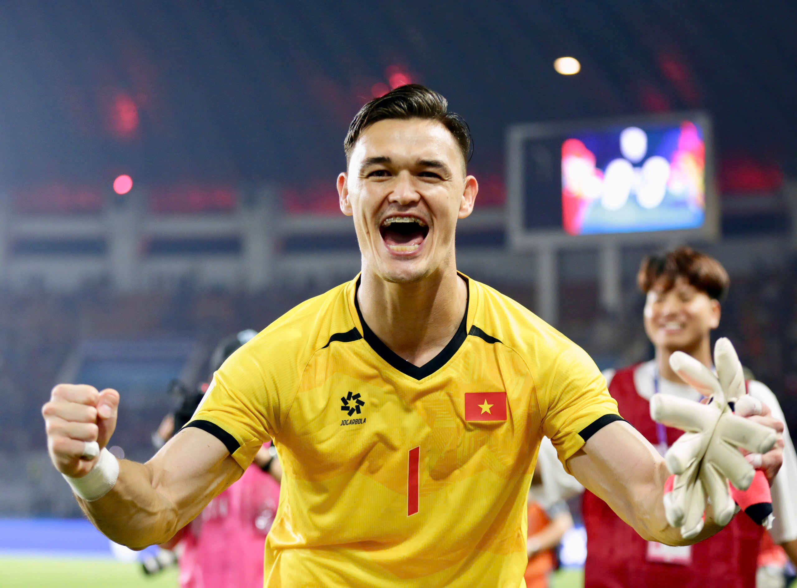 Patrik Lê Giang tiếp tục vững vàng trong khung thành, vẫn chưa thủng lưới bàn nào