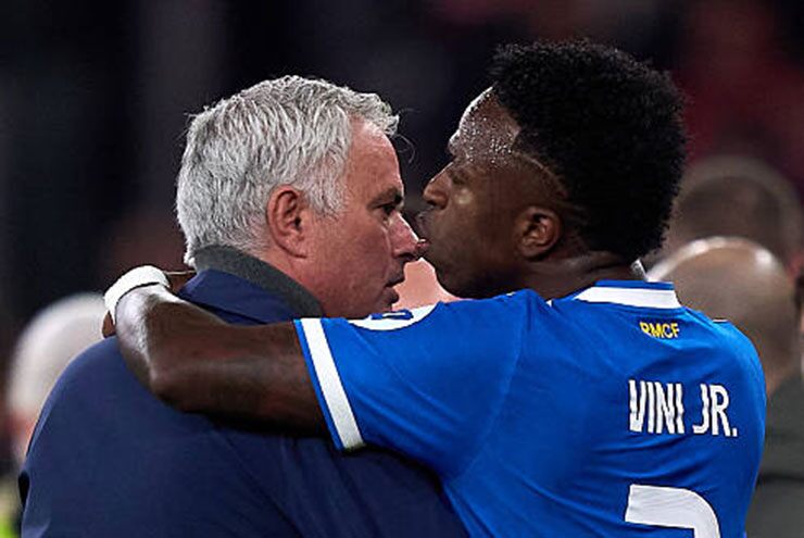 Mourinho và Vinicius sẽ sớm gặp nhau để bàn tương lai của tiền đạo người Brazil