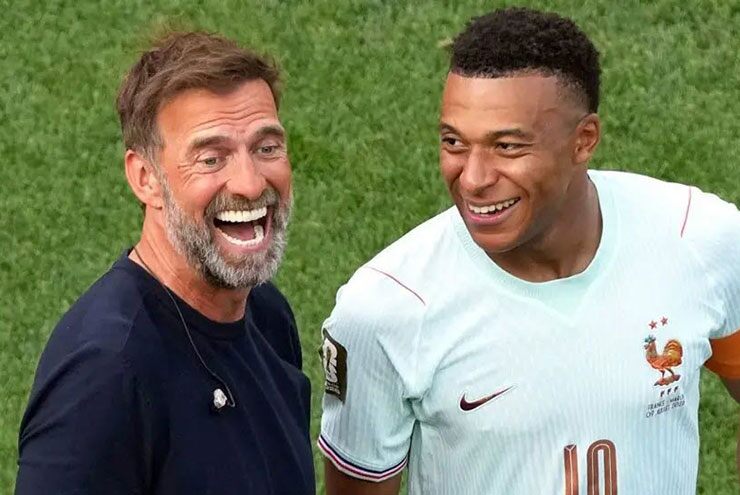 HLV Klopp và Mbappe