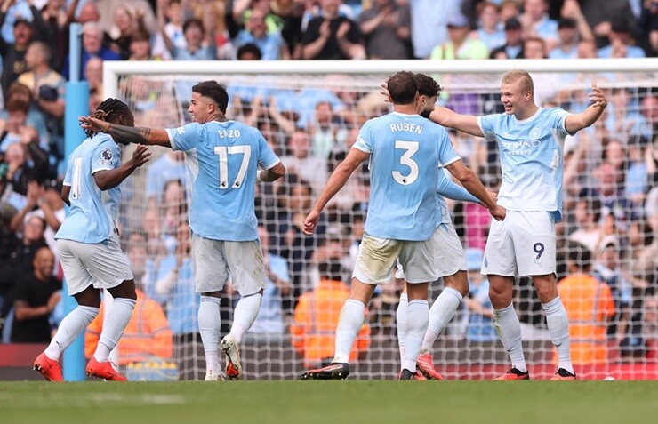 Man City&nbsp;vượt ải Sunderland trong trận cầu điên rồ