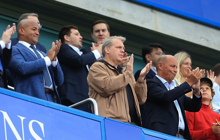 Boehly tiến gần ngày rời Stamford Bridge