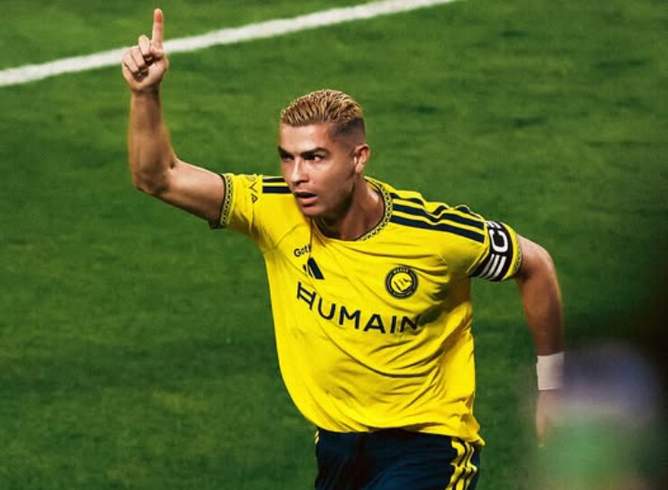 Ronaldo tỏa sáng