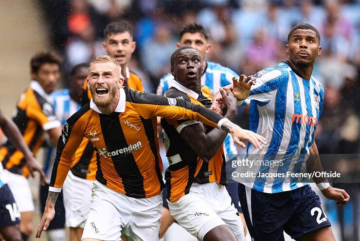 Hull City và&nbsp;Aston Villa tạo ra nhiều cơ hội ngon ăn