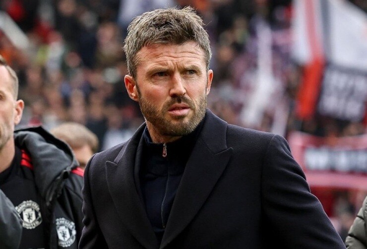Michael Carrick đang đứng trước nguy cơ mất ghế