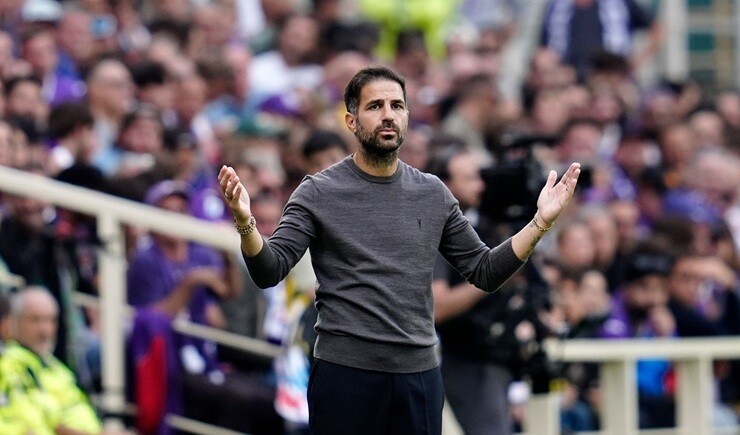 Fabregas được đồn đoán là một trong những ứng viên cho vị trí thuyền&nbsp;trưởng MU