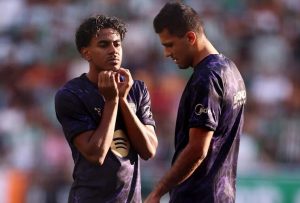Yamal hụt Quả bóng vàng vì Rodri, Mbappe thua sát nút Harry Kane