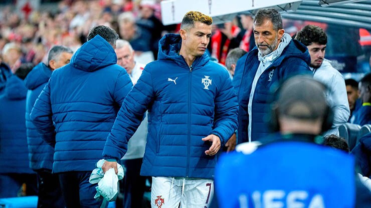 Ronaldo hiện đã rời ĐT Bồ Đào Nha