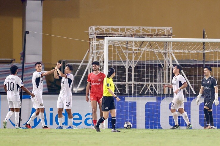 Seoul FC vùi dập Thể Công Viettel 5 bàn không gỡ