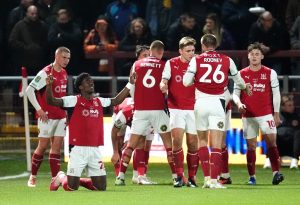 Kết quả bóng đá Fleetwood Town – Arsenal: Loạt luân lưu lịch sử (League Cup)