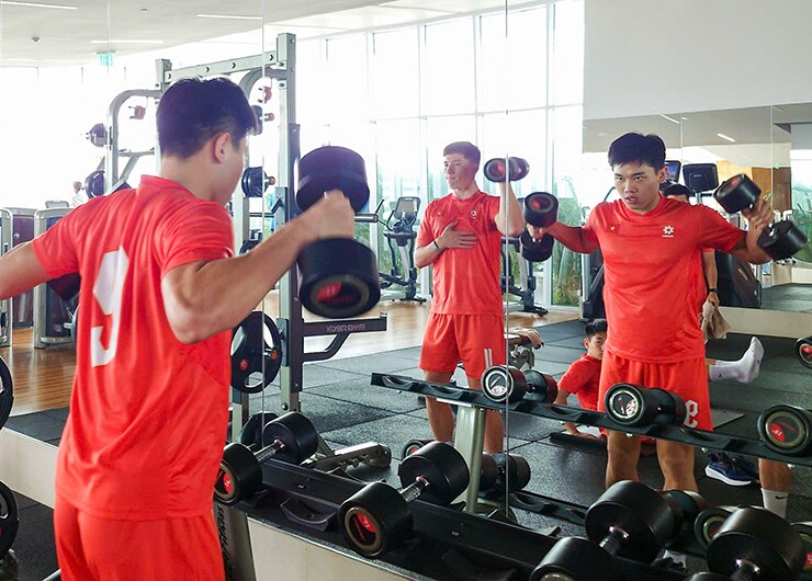 ĐT Việt Nam chỉ tập hồi phục tại khách sạn sáng ngày 3/10.